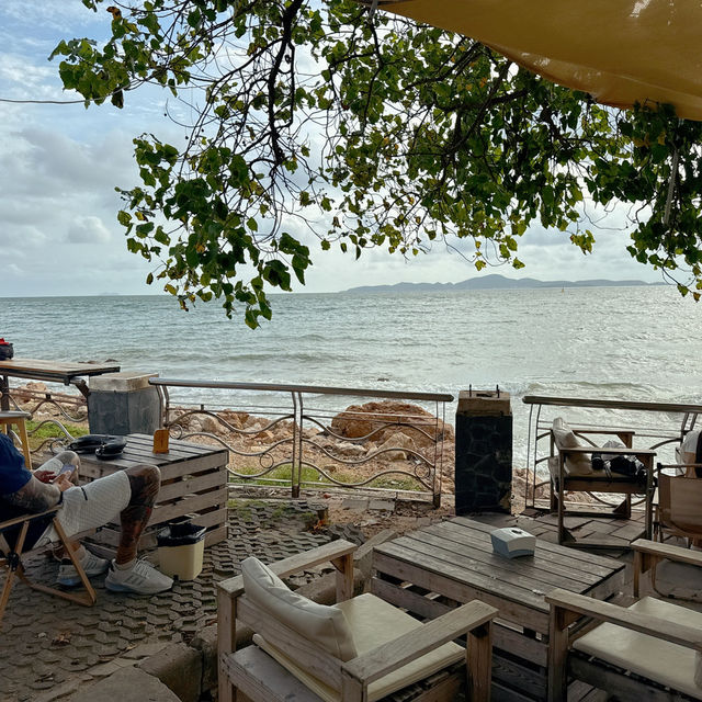 หาดไม่ลับ มุมพัทยาเพียบ ❤️‍🔥 Lighthouse Bay 
