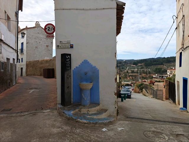 Wandering Through Chelva