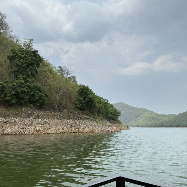 เขื่อนศรีนครินทร์
