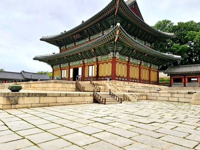 Changdeokgung Palace – A Peaceful Escape in Seoul