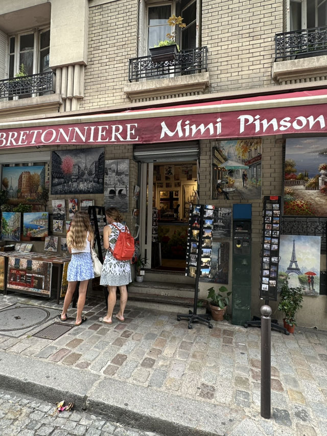 🎨芸術家たちの丘・モンマルトルで、パリの“絵になる時間”を。🇫🇷🖌️