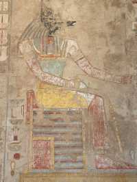 Terraces Of Defiance: A Queen’s Geometry Against the Gods