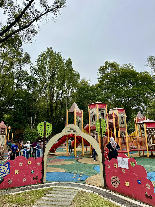 A City Oasis for Kids: Laman Anak Anak at Permaisuri Lake Garden