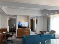 Le Méridien Jakarta: A Strategic Stay in the Heart of the City! 🏨🇮🇩