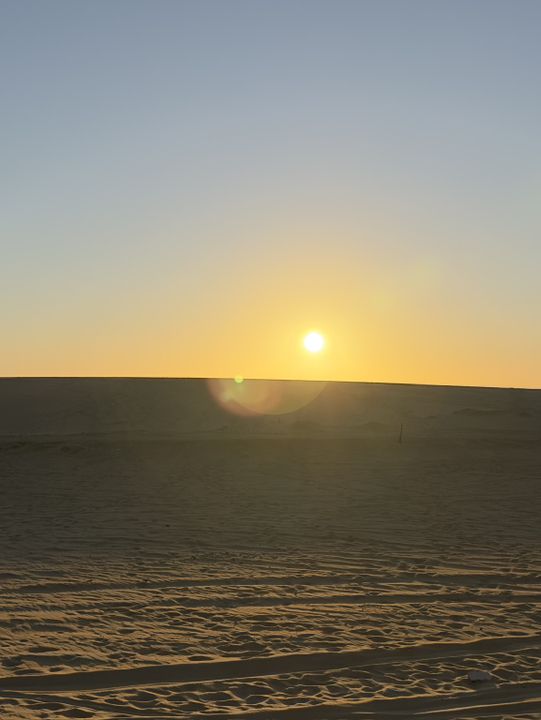 Sahara’s Holy Trinity: Fire, Gold And Stardust
