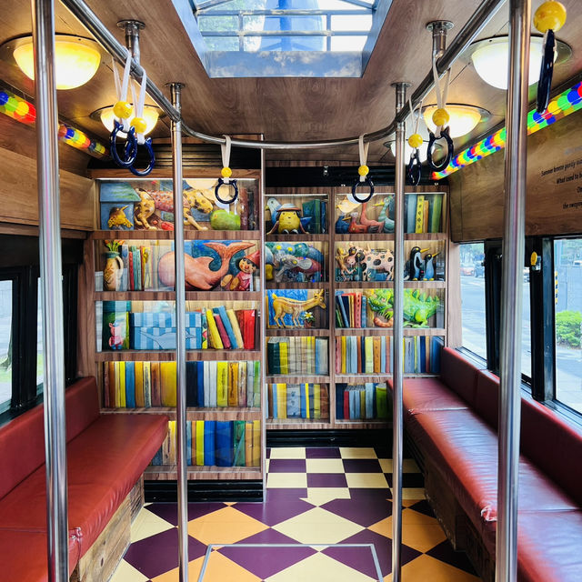 Whimsical Moments with Jimmy’s Moon Bus in Taipei