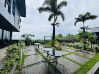 Highland Hideaway: Coffee with a View