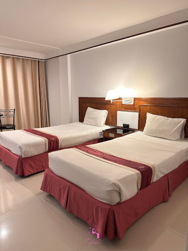 🌸Songphanburi Hotel