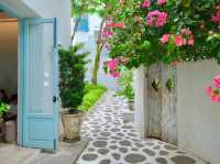 Saloon De Paskani คาเฟ่หัวหินสไตล์ซานโตรินี่