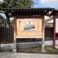 Guardian of Treasures: The Hōzō-mon Gate at Sensō-ji 🏮