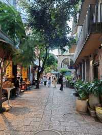 Dali Shuanglang, Yunnan: A Haven of Unique Boutiques You Can't Get Enough Of