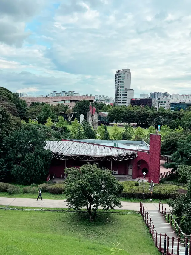 奧林匹克公園與漢城百濟博物館導覽