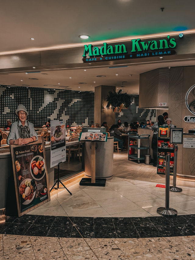 A Taste of Malaysian Favorites at Madam Kwan’s, Sunway Pyramid