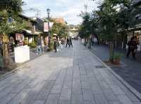 ไหว้พระ + ช้อปเพลิน ที่วัดโทโชจิ ฟุกุโอกะ 🌸