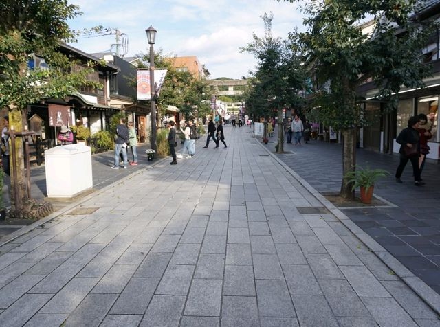 ไหว้พระ + ช้อปเพลิน ที่วัดโทโชจิ ฟุกุโอกะ 🌸 ไหว้พระ + ช้อปเพลิน ที่วัดโทโชจิ ฟุกุโอกะ 🌸