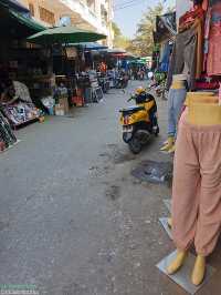 Tachileik Market