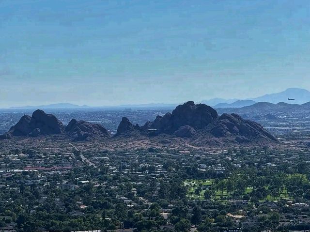 🏞️ Camelback Mountain – Phoenix’s Iconic Adventure Peak