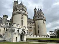 法國 🇫🇷 皮耶楓城堡 Château de Pierrefonds｜電影感滿滿的中世紀要塞