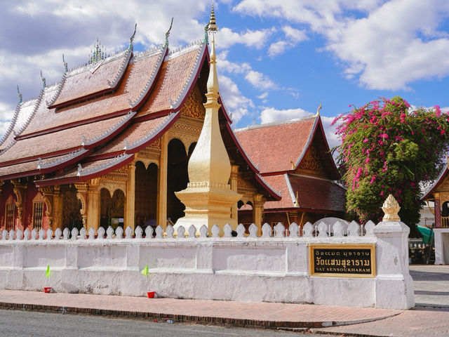 วัดแสนสุขาราม หลวงพระบาฝ วัดแสนสุขาราม หลวงพระบาฝ