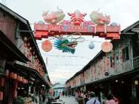 Siniawan Waterfront & Night Market