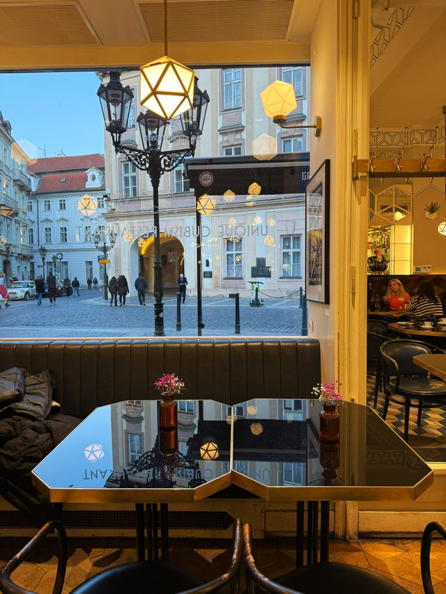 Cozy Cafe Vibes in Praha☕  