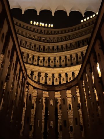 Inside the Anatomy Theatre at the University of Padova 🧬q