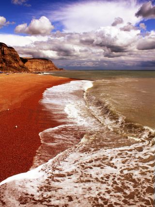 Red Beach: Crete’s Hidden Gem of Greece With Reddish Sands 🌊✨
