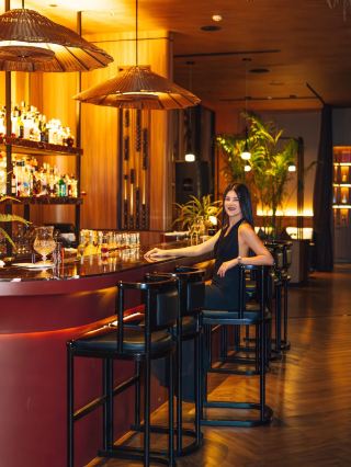 Sipping Tiger 🐅✨
Another bar that impressed us from the moment we stepped inside.

This classic hidden bar is tucked away within the InterContinental Phuket Resort, with an entrance that makes you feel like you're discovering something special. Once you open the door, the atmosphere instantly transports you into another world.

The interior is designed with a "Tiger's Den" concept, a secret den of the tiger, full of 1940s charm. The ambiance is warm, luxurious, and private, with both bar seating and cozy lounge areas perfect for enjoying a special evening.

🍃 The highlight here is their Garden Botanicals & Zero-Waste cocktails, which use herbs, flowers, and natural ingredients to create unique, balanced, easy-to-drink drinks with a story behind each one.

Even more special was that our visit coincided with the Mixology Unleashed event, where we got to see Jay Khan and Brian Chan creating special cocktails for guests. Witnessing their techniques, presentation, and the concepts behind each drink up close made this a night more than just a drink; it was a new experience exploring the world of Mixology.

✨ For anyone who appreciates good cocktails... If you're looking for a premium bar atmosphere in Phuket, Sipping Tiger Bar is a must-visit. Don't forget to follow their Guest Shifts and special events, as world-class bartenders frequently visit to create new and exciting experiences.

📍 Sipping Tiger Bar
📌 InterContinental Phuket Resort
🕔 Open daily 5 PM – 1 AM
📞 076 629 999

#SippingTiger #InterContinentalPhuketResort
#PhuketNightlife #CocktailCulture #PhuketBar