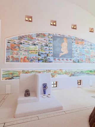 Would you visit this place for the architecture, the mosaic art in Japan?