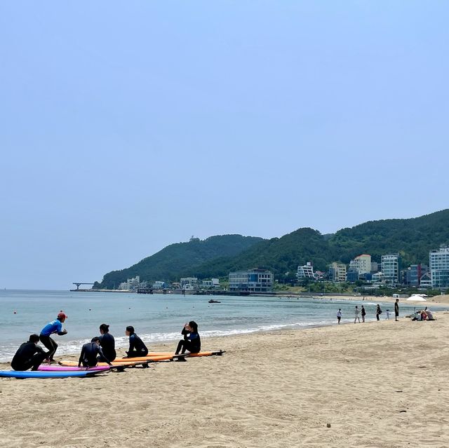 서퍼들이 사랑하는 해수욕장, 부산 송정해변
