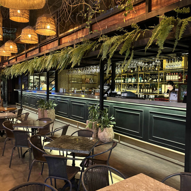 Botanica Cocktail Bar
