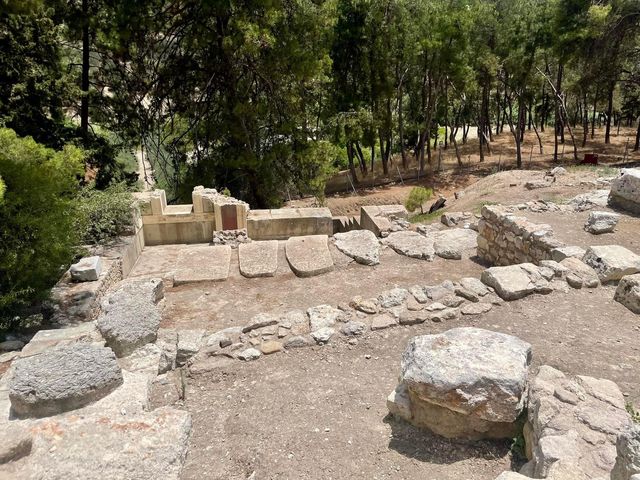 Visiting Ancient Knossos ❤️🇬🇷