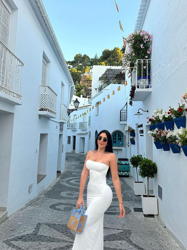 Frigiliana: 안달루시아의 숨겨진 보석 🌄