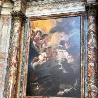 This gorgeous church is FREE to visit in Rome 🇮🇹