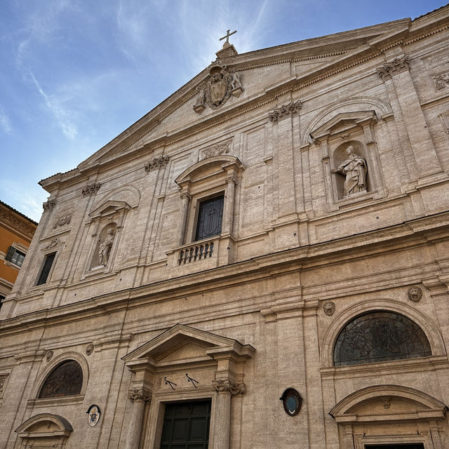 This church with elegant ceiling and designs is free to enter in Rome!
