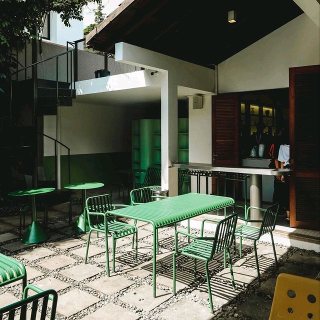 Cuanet coffee shop in Bandung!