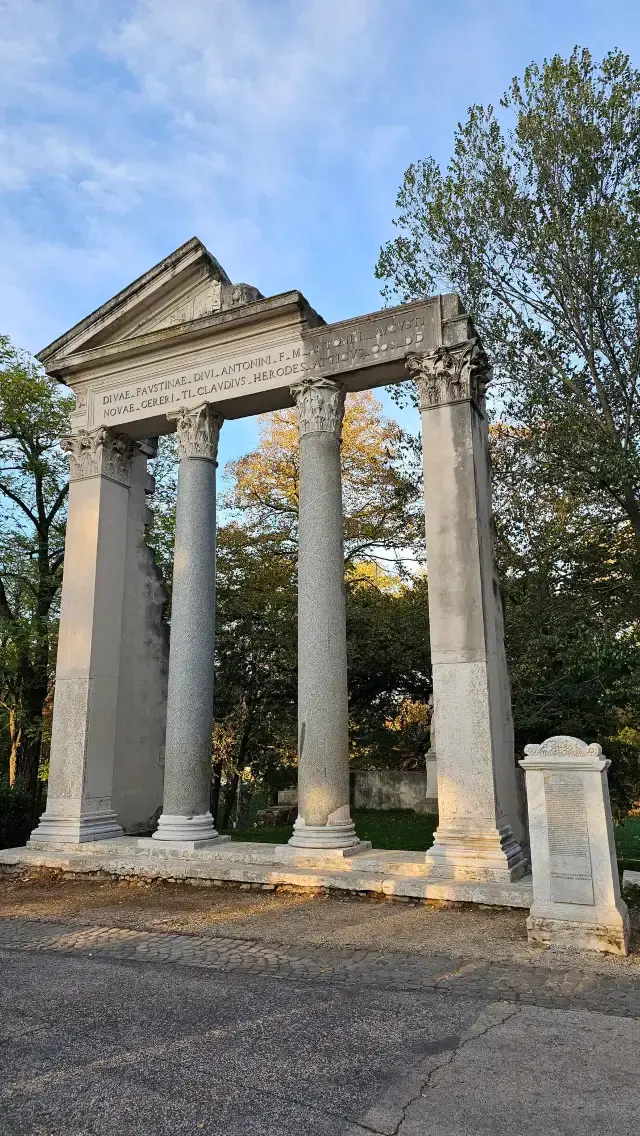 📍 Morning or Evening? Choosing the Best Time for Villa Borghese 🌞🌆