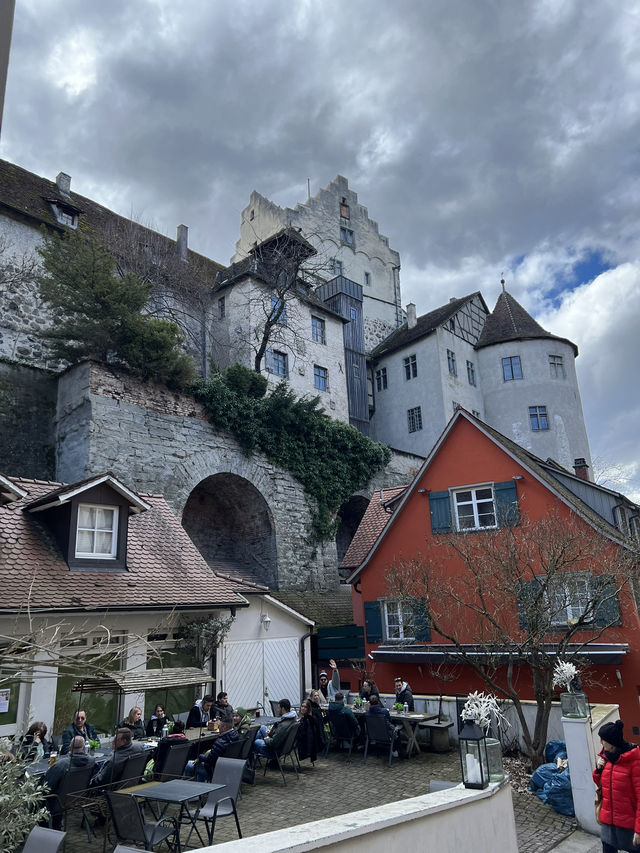 Germany’s Oldest Inhabited Castle – Step Into Legend at Meersburg Castle 🔥🏰 