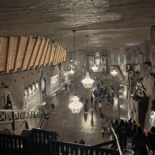 비에리티카 암염갱 – 지하에 자는 “소금의 왕국”