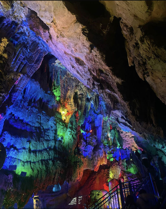 龙鳞宫 Longlin Palace - Dragon Cave in Enshi