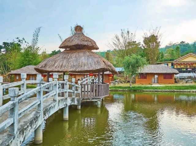 A Chinese Village in Pai!🇹🇭