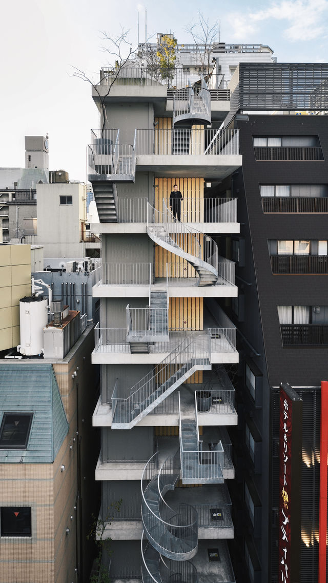 東京 | 為了一道消防樓梯去住的酒店