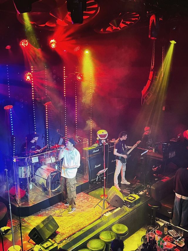 打卡完狂飆拍攝地📷要去聽下live show狂歡下