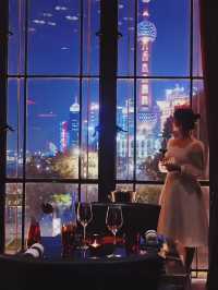 Wyndham | Embarking on a city exploration, starting from a hotel.