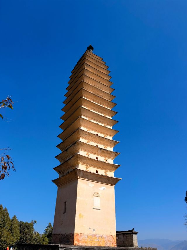 苍洱大地的守護神—大理崇聖寺三塔