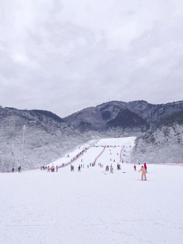 武漢周邊的九宮山滑雪場