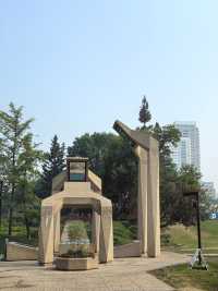 艾伯塔省議會大廈：埃德蒙頓的標誌性建築，必打卡！