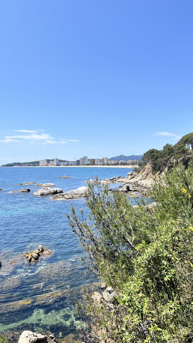 西班牙costa brava海岸沿線小鎮遊