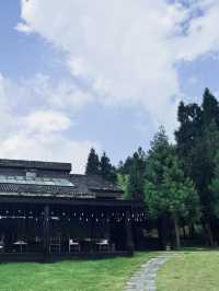 "瑞士山"下嘅仙女山｜仙女山拙雅酒店。