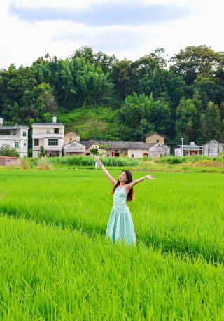 Guangzhou surrounding Chinese pastoral style ancient village Heyuan two days and one night travel strategy.